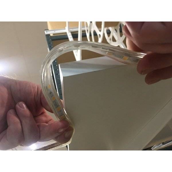 copy of LEDstrip 230V 2,5W/m 3000K 60led/m 1m Cut Metervara IP44