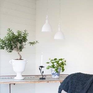 Bazar fönsterlampa sandvit