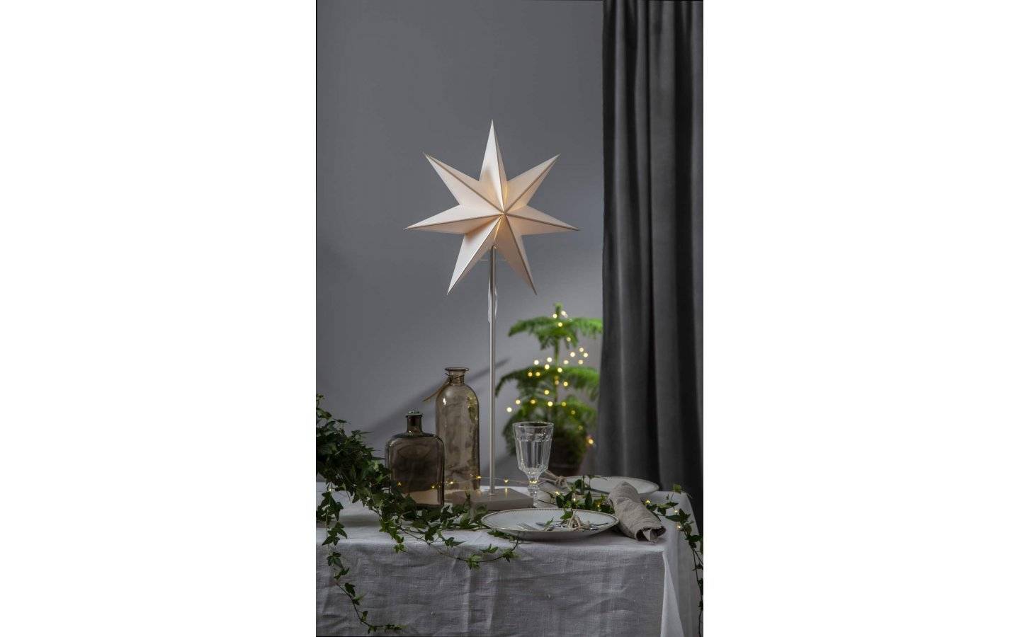 Stjärna på fot Astro, Batteridriven 74cm Svart