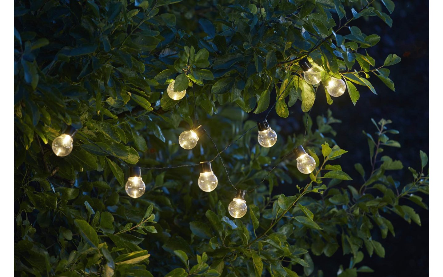 Solcells-ljusslinga Partaj Solar Varmvit 10L 1,9m