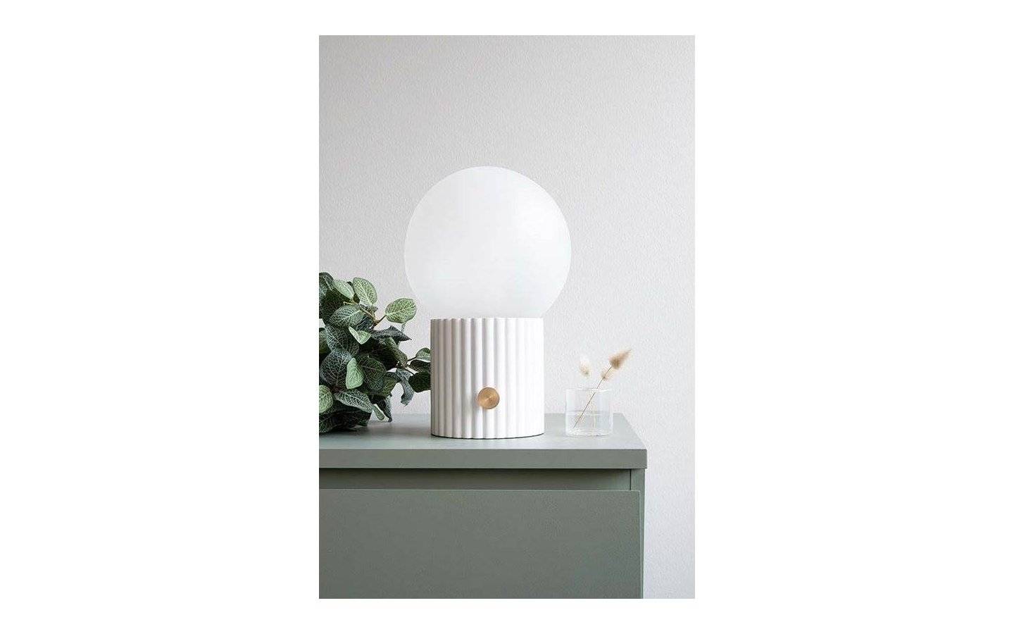 Hubble 15 Bordslampa 24cm E14 Vit