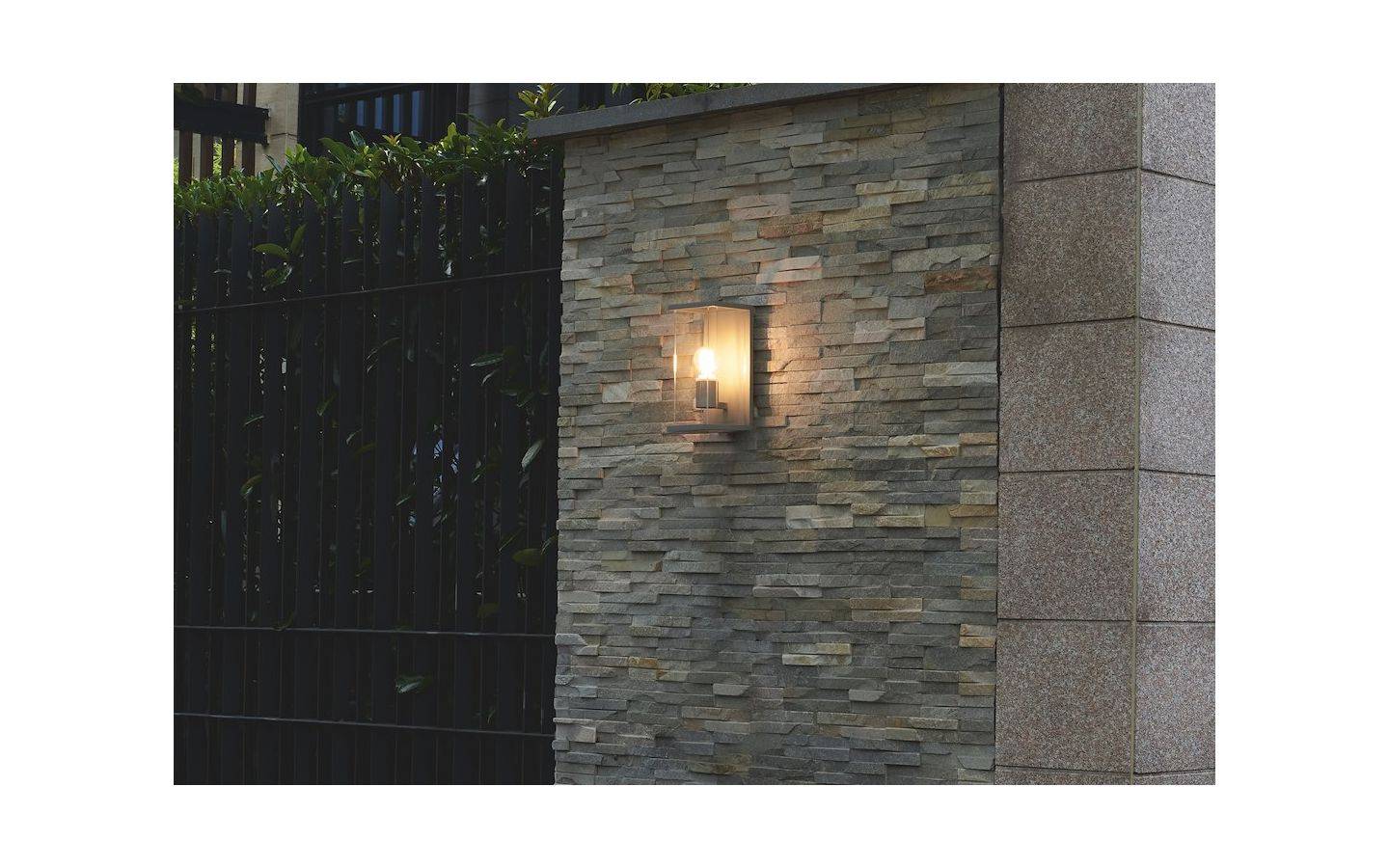 Bore III Vägglampa E27 IP54 Silver